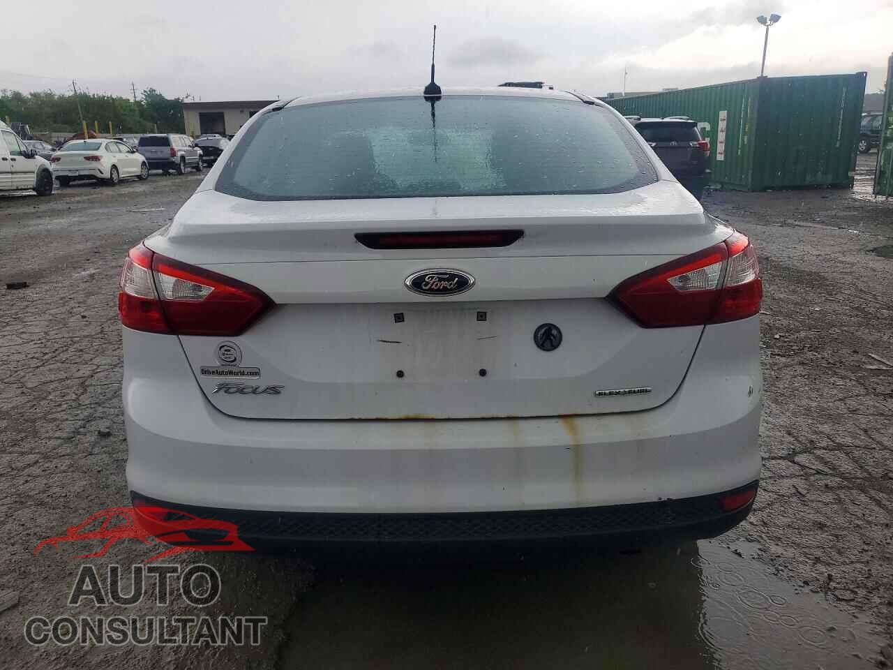 FORD FOCUS 2012 - 1FAHP3E24CL434537