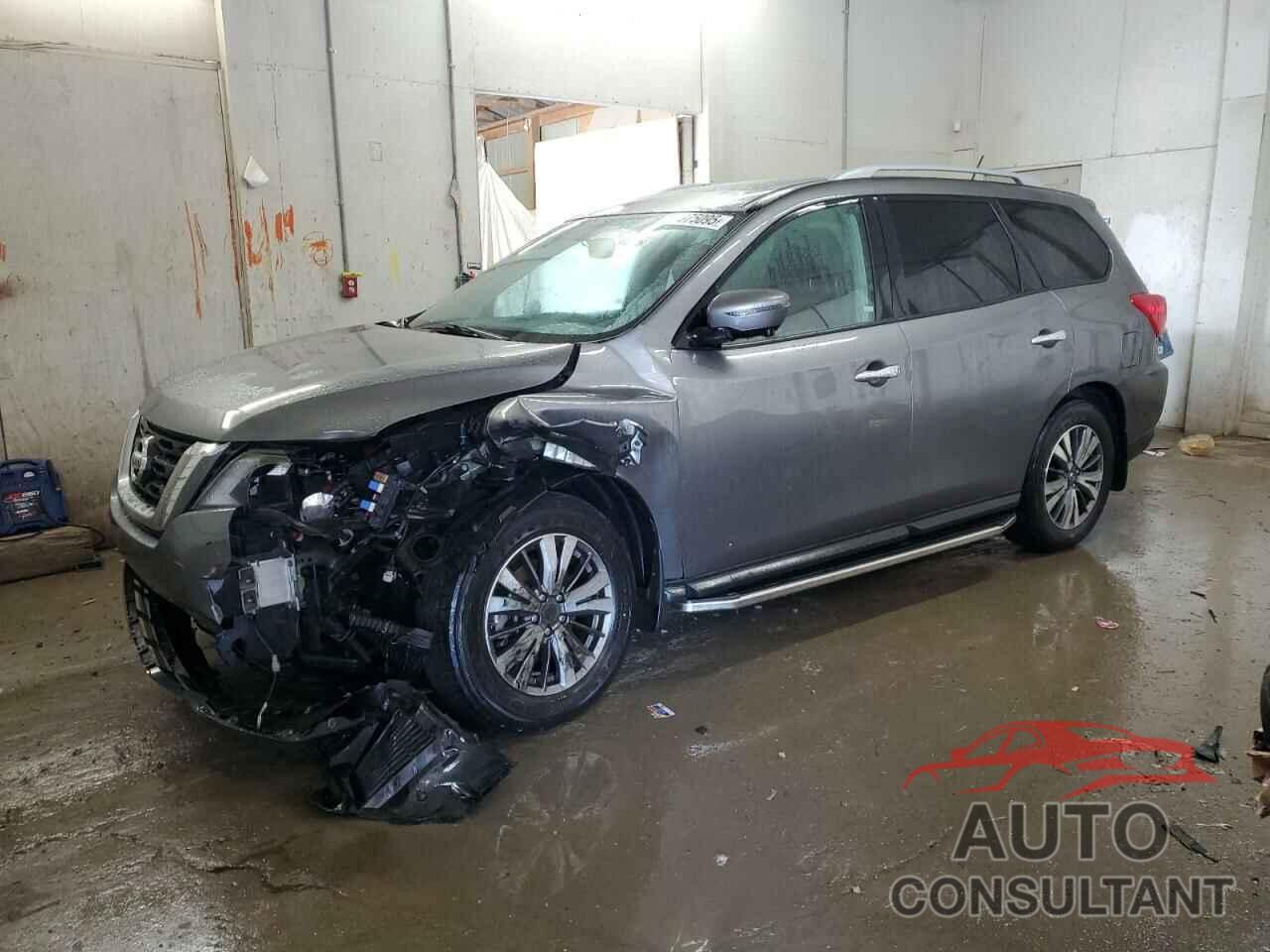 NISSAN PATHFINDER 2017 - 5N1DR2MM5HC643613