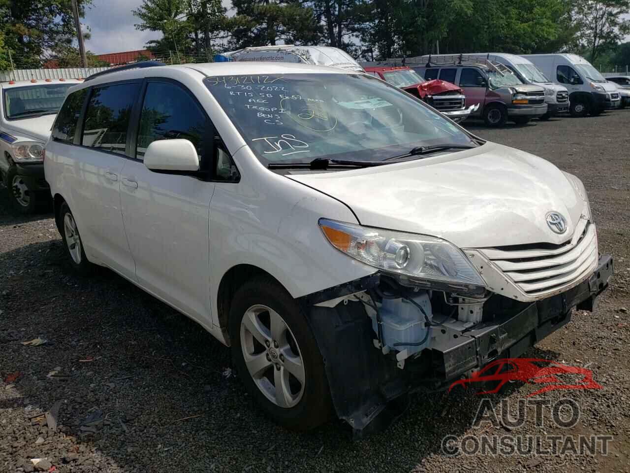 TOYOTA SIENNA 2016 - 5TDKK3DC9GS725757