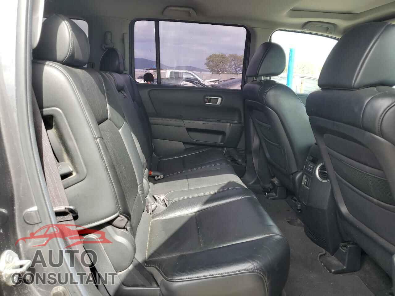 HONDA PILOT 2011 - 5FNYF3H5XBB050265