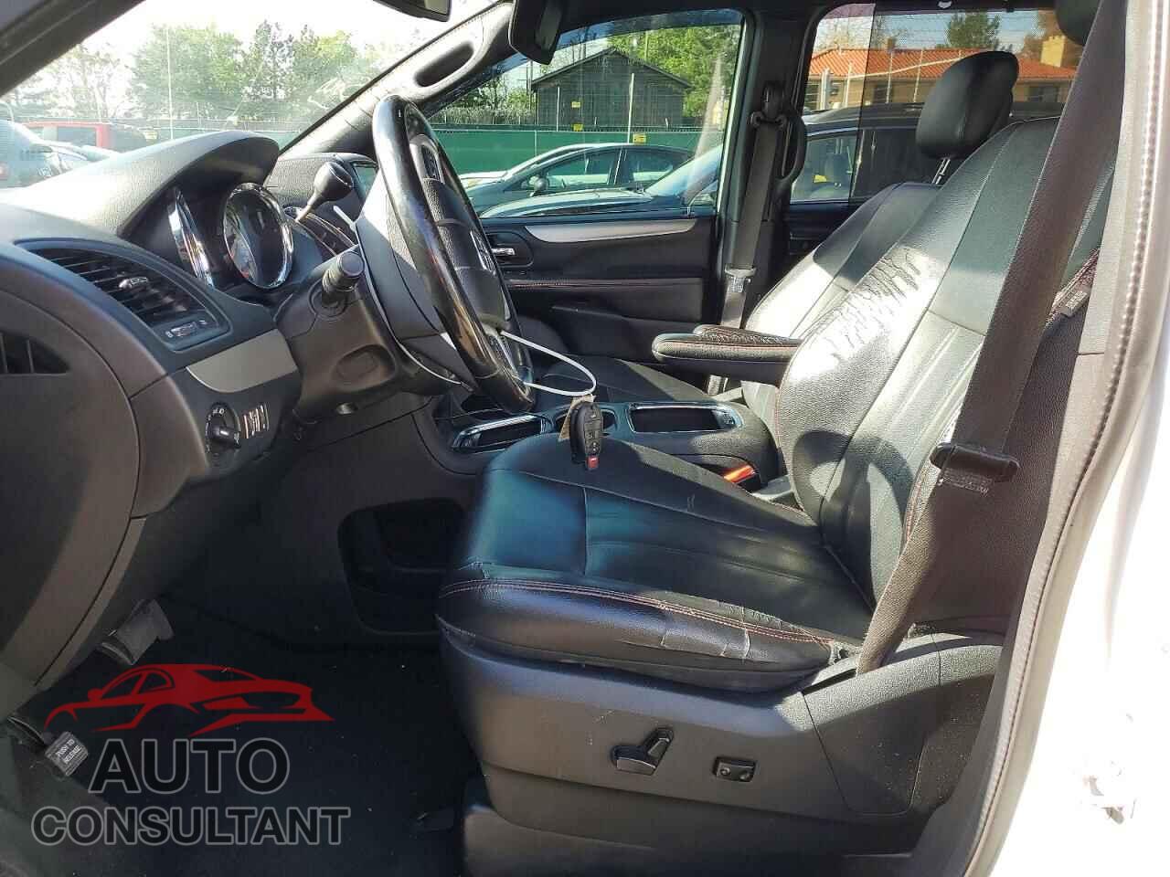 DODGE CARAVAN 2018 - 2C4RDGEG4JR335621