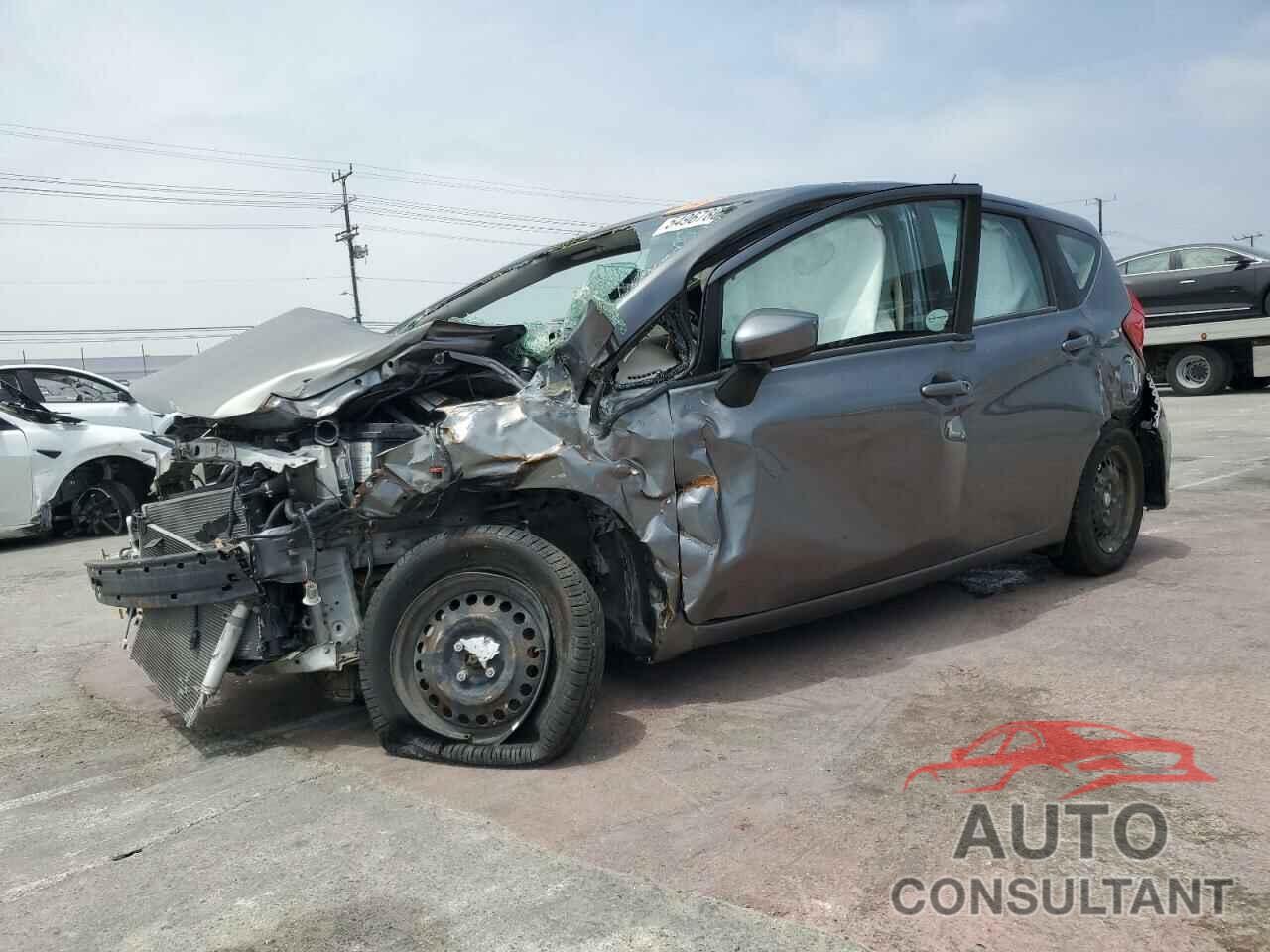 NISSAN VERSA 2018 - 3N1CE2CP3JL358221