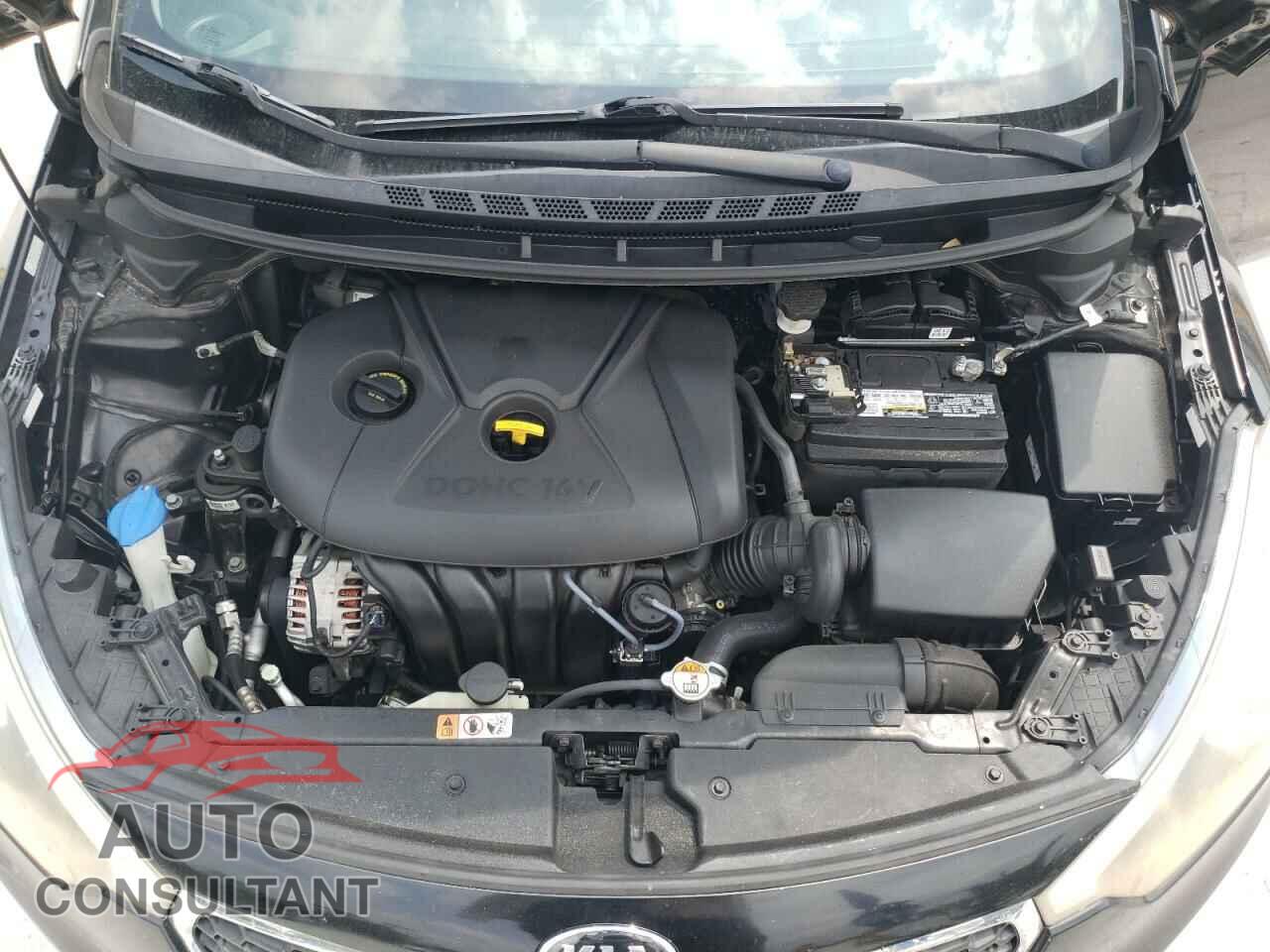 KIA FORTE 2016 - KNAFK4A62G5459927