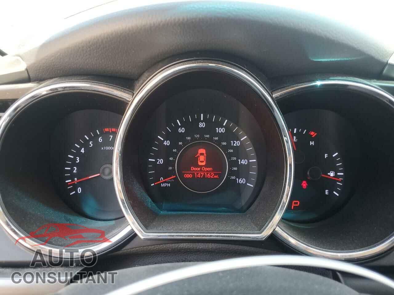 KIA OPTIMA 2011 - KNAGM4A76B5158903