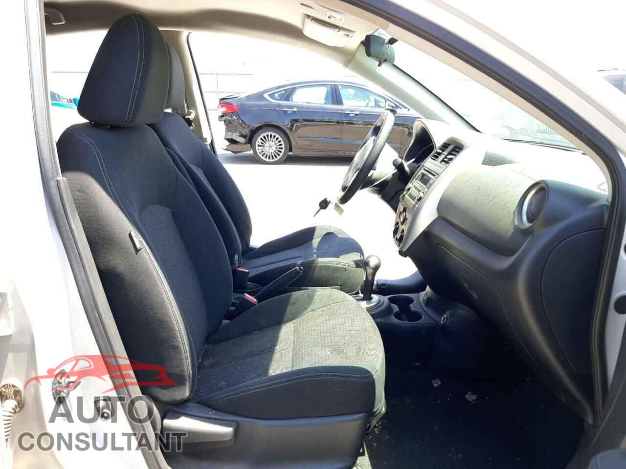 NISSAN VERSA 2017 - 3N1CN7AP3HL850547