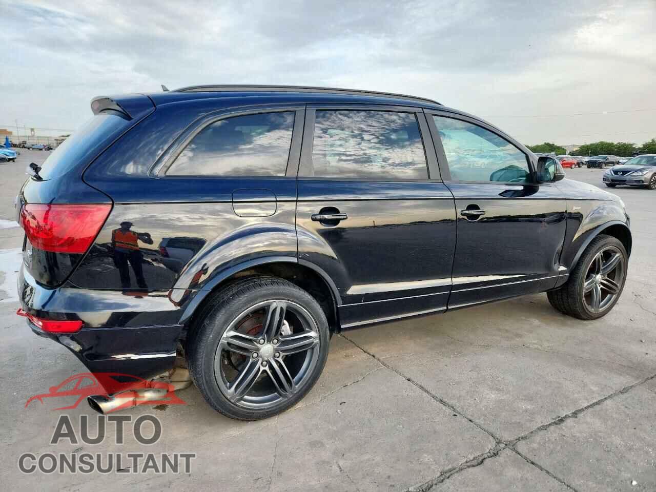 AUDI Q7 2015 - WA1DGAFE2FD023670