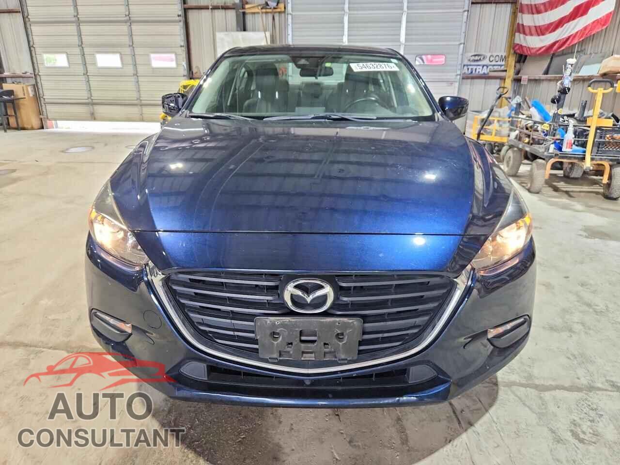 MAZDA 3 2018 - 3MZBN1V34JM271867