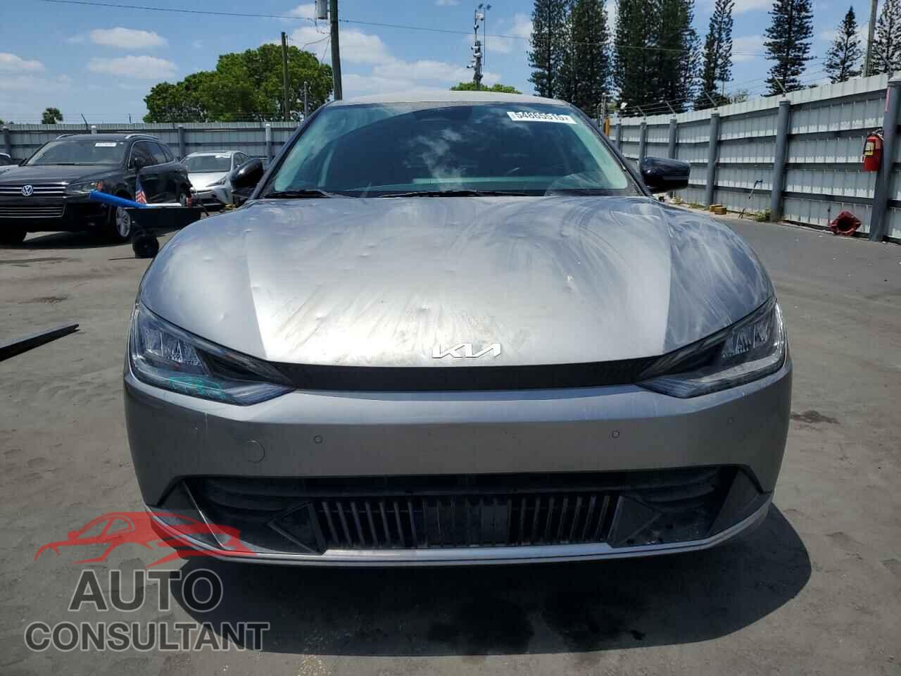 KIA EV6 LIGHT 2023 - KNDC34LA4P5602445