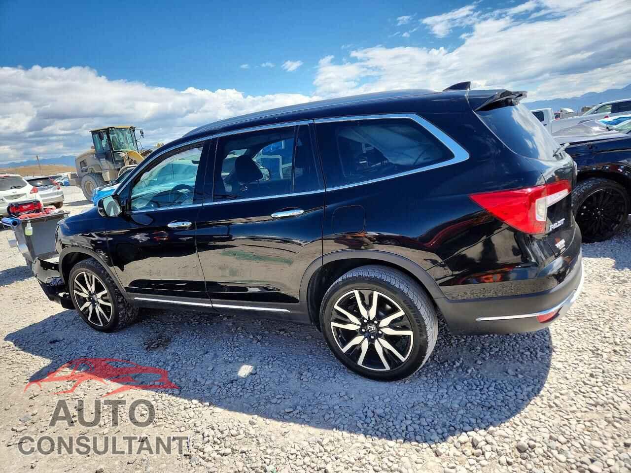 HONDA PILOT 2019 - 5FNYF6H92KB004739