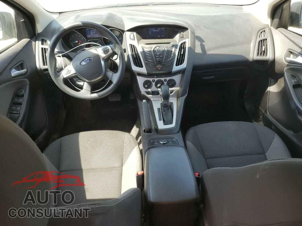 FORD FOCUS 2014 - 1FADP3F20EL181927