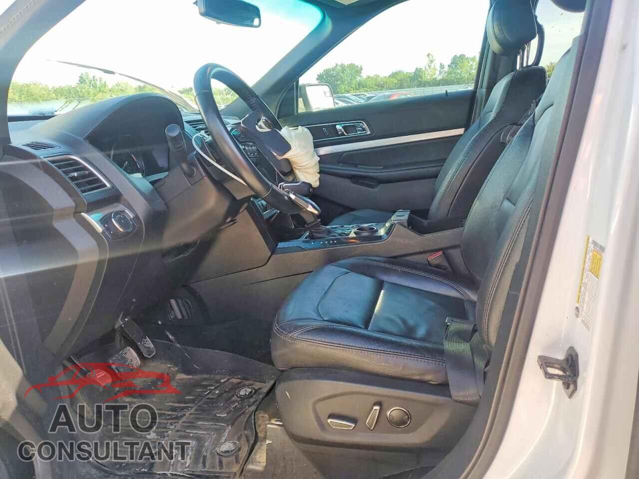 FORD EXPLORER 2016 - 1FM5K7D88GGB42523