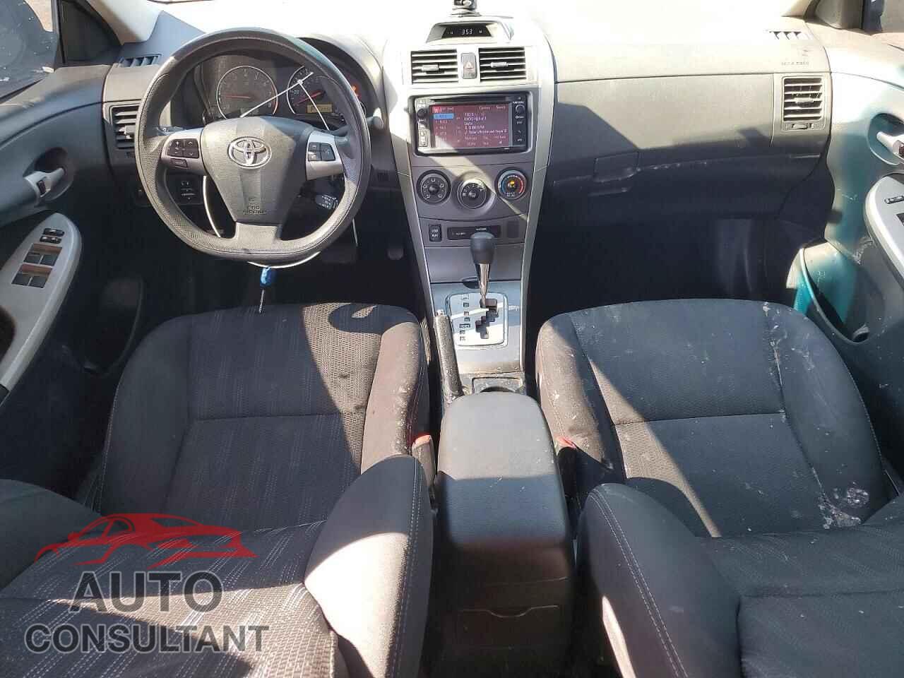 TOYOTA COROLLA 2013 - 5YFBU4EE9DP163878