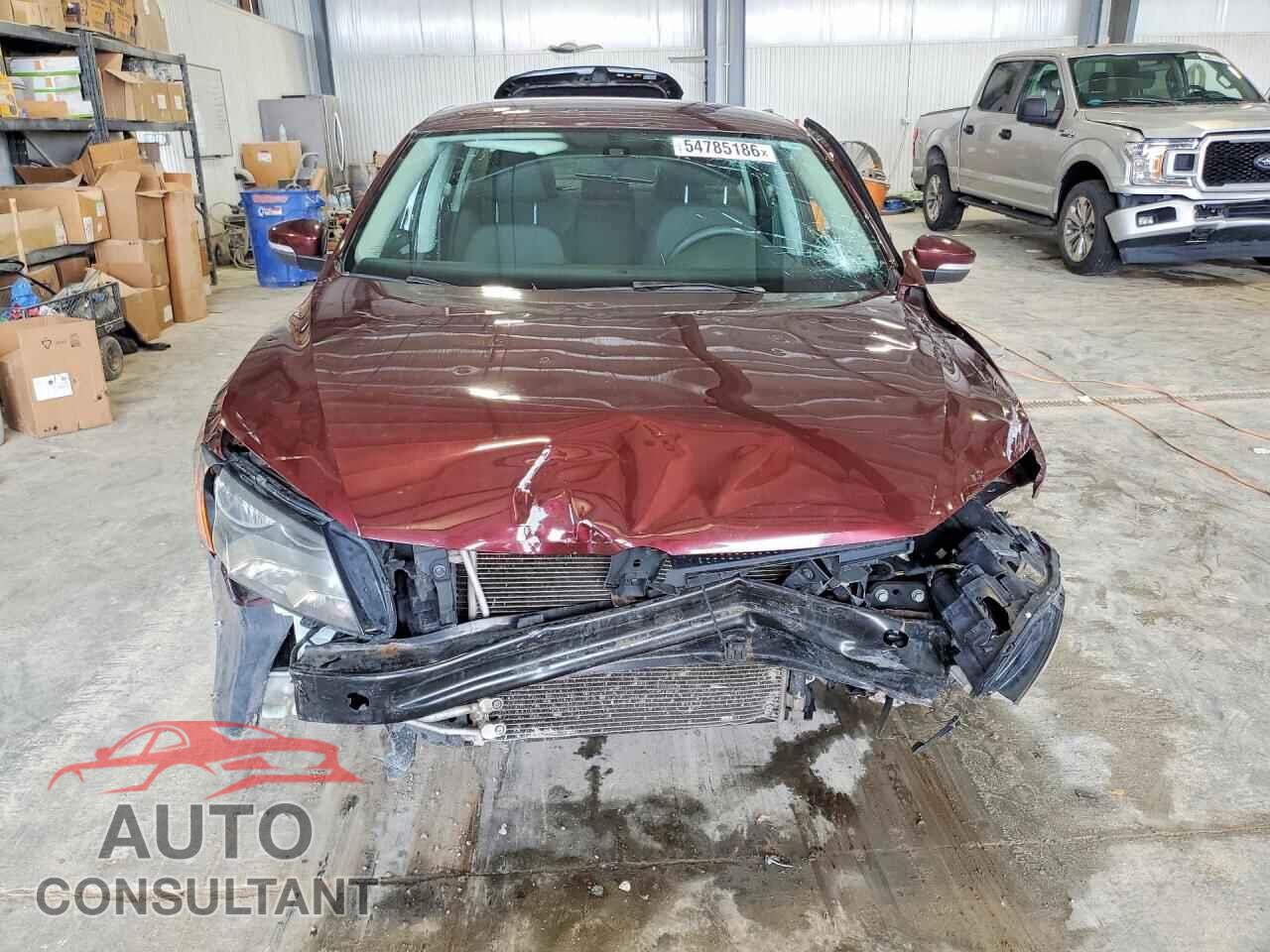 VOLKSWAGEN PASSAT 2013 - 1VWAP7A33DC062513