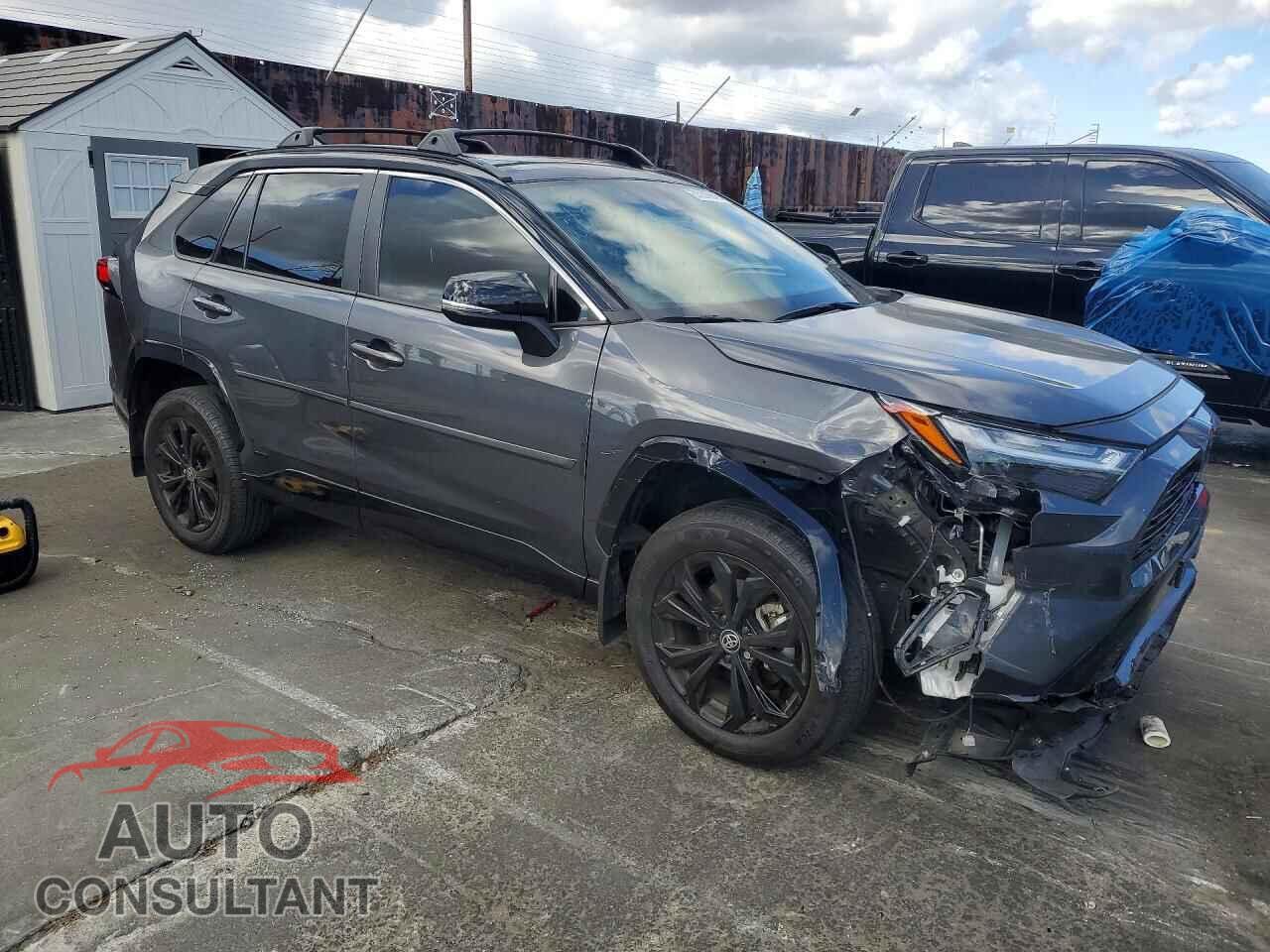 TOYOTA RAV4 2024 - 2T3E6RFV9RW077003