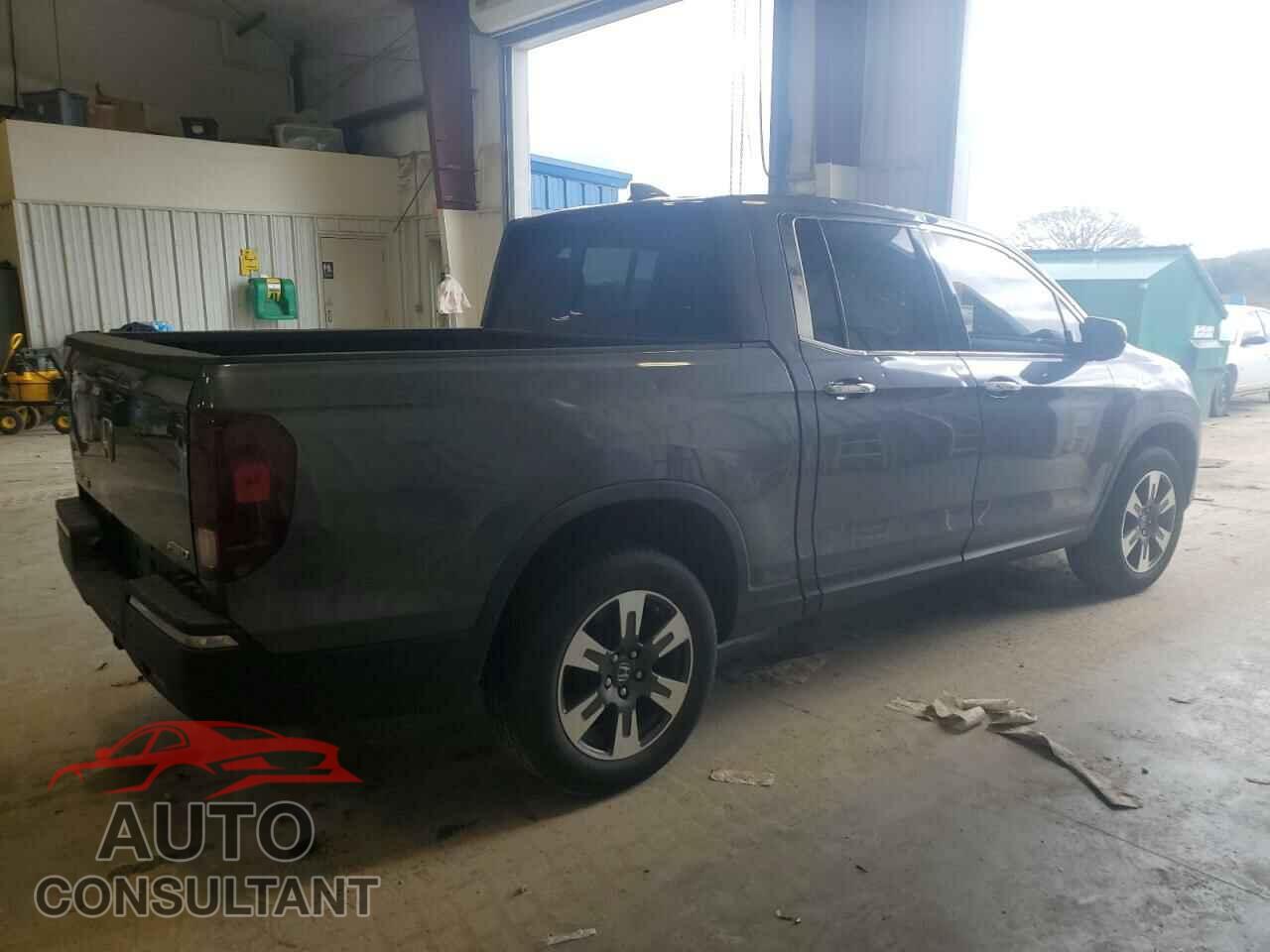 HONDA RIDGELINE 2018 - 5FPYK3F73JB010146