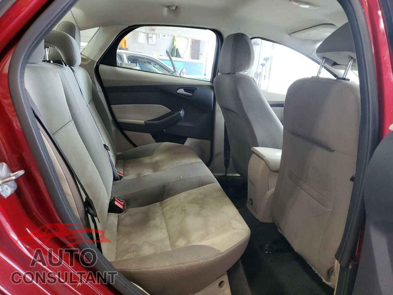 FORD FOCUS 2013 - 1FADP3F28DL213912