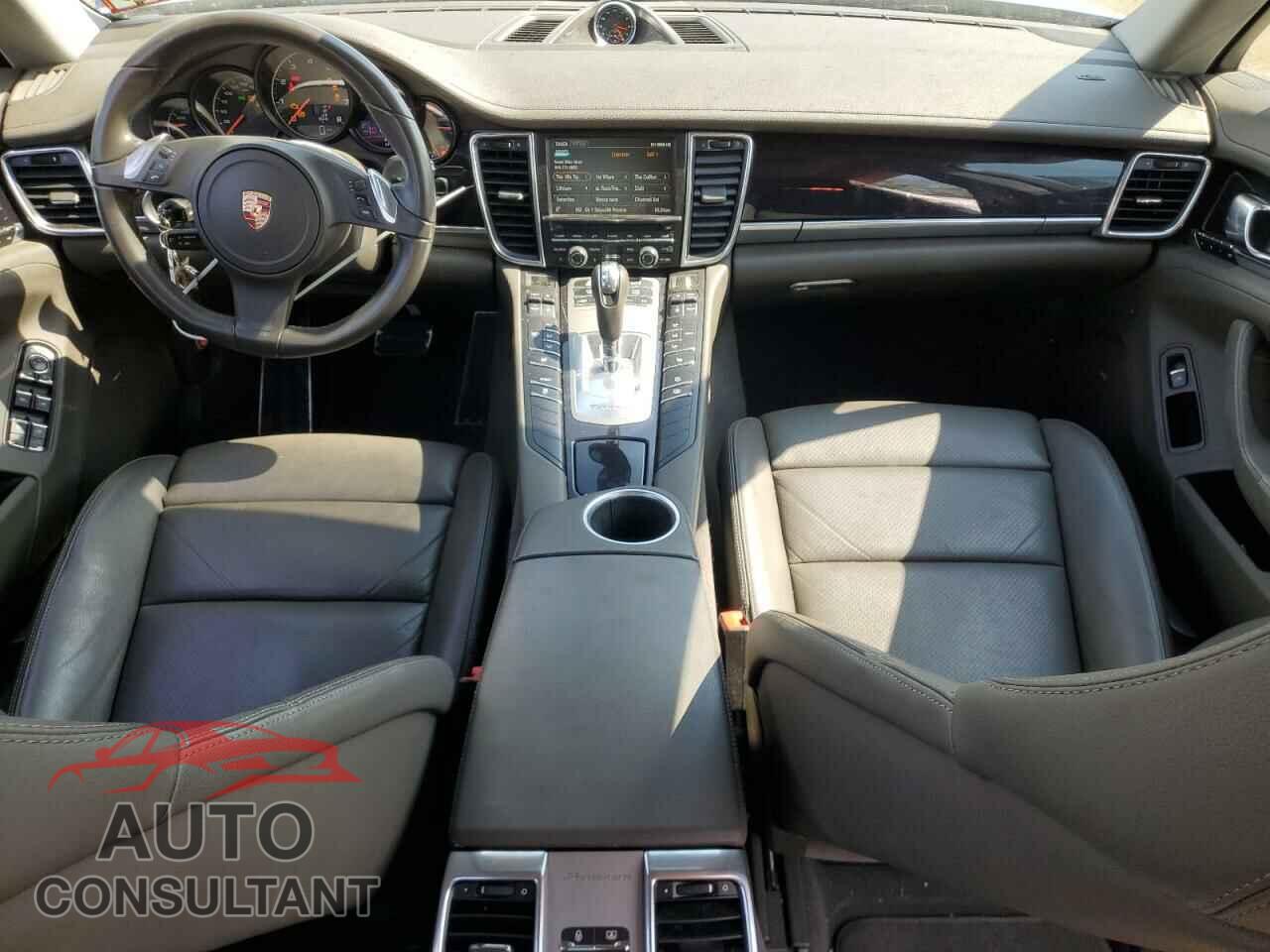 PORSCHE PANAMERA 2015 - WP0AA2A76FL003534