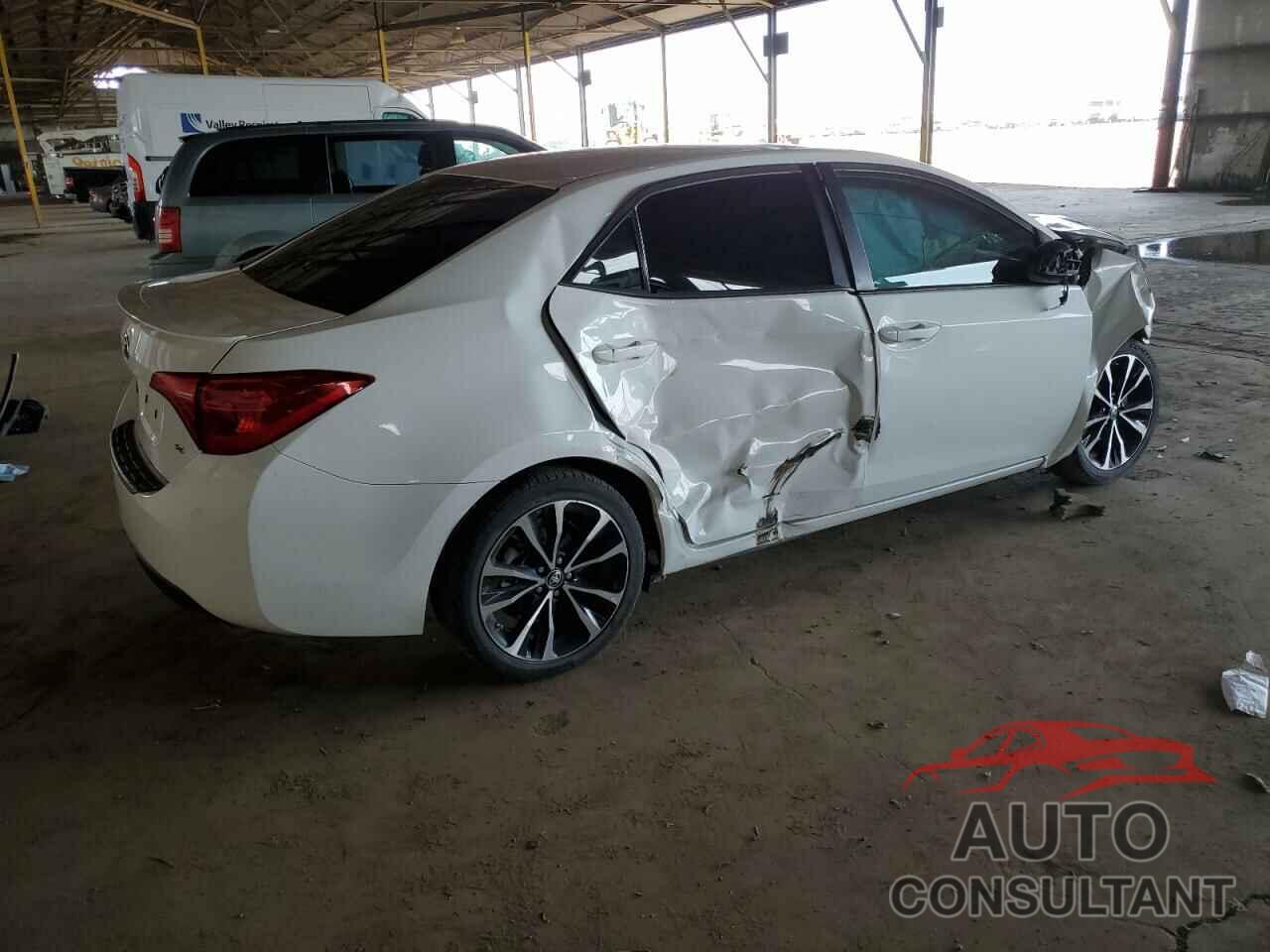 TOYOTA COROLLA 2019 - 5YFBURHE0KP946075