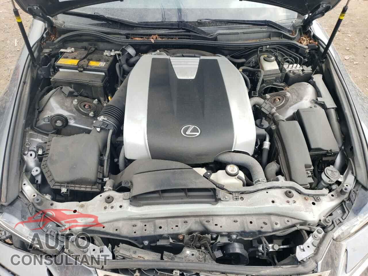 LEXUS IS 2018 - JTHC81D23J5030720