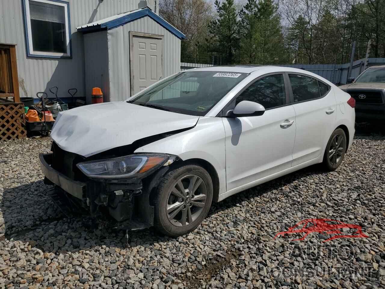 HYUNDAI ELANTRA 2018 - 5NPD84LF8JH385698