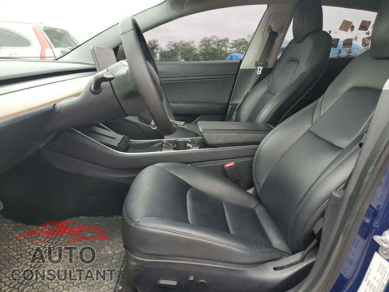 TESLA MODEL 3 2020 - 5YJ3E1EB2LF589038