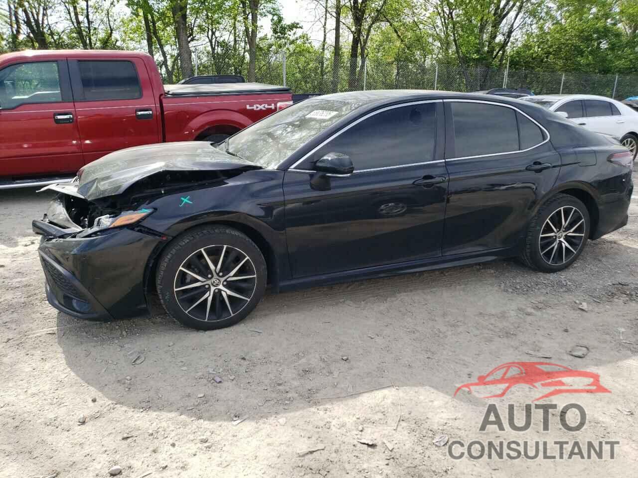 TOYOTA CAMRY 2022 - 4T1G11AK0NU672802