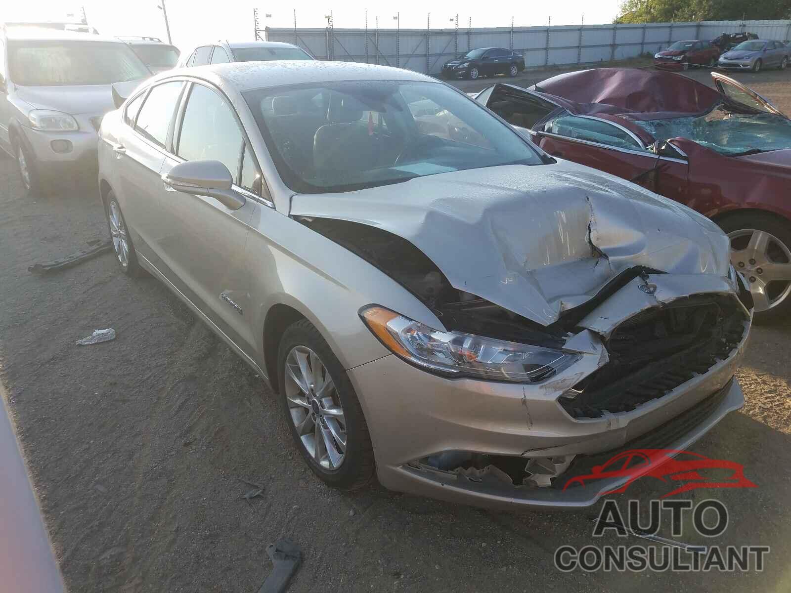 FORD FUSION 2017 - 3FA6P0LU1HR302774