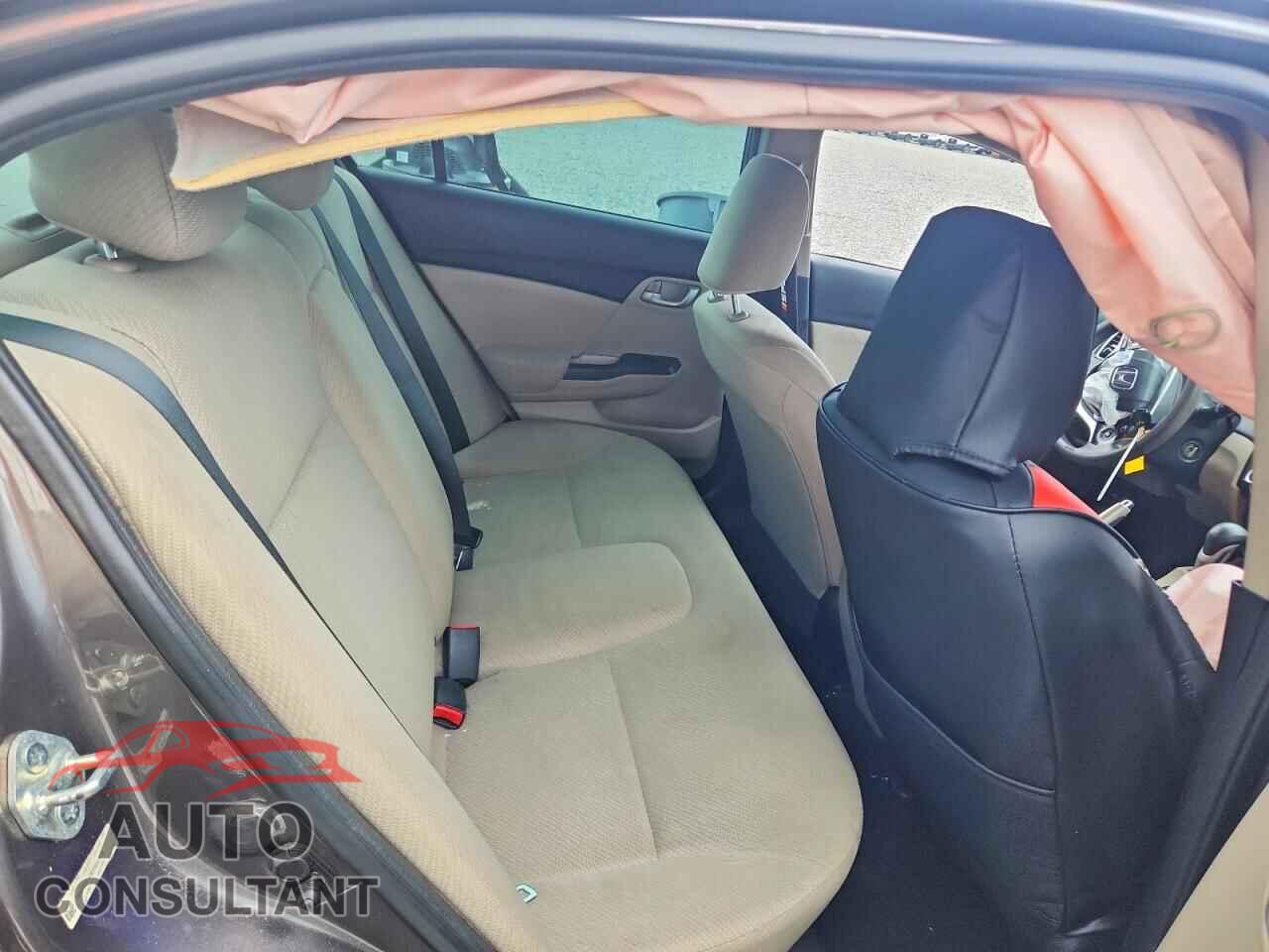 HONDA CIVIC 2013 - 19XFB2F53DE037978