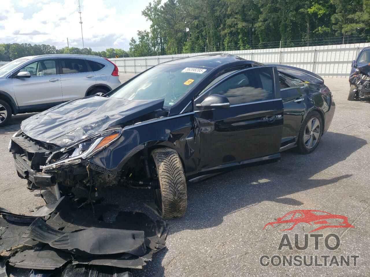 HYUNDAI SONATA 2017 - KMHE34L30HA067578