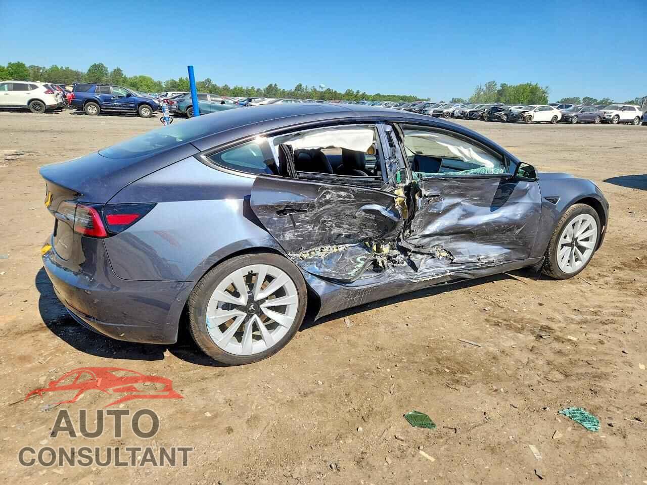 TESLA MODEL 3 2022 - 5YJ3E1EB6NF129352