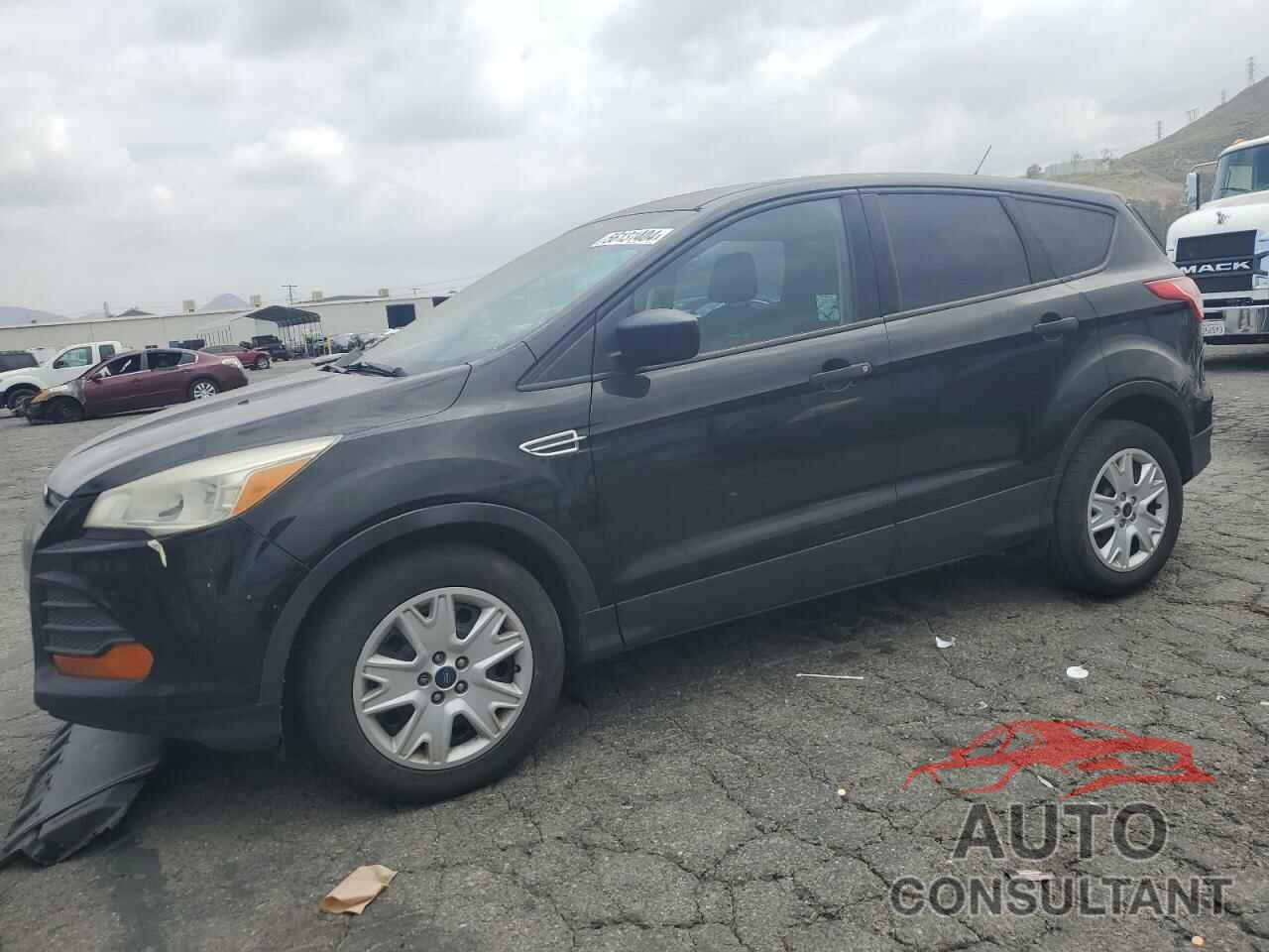 FORD ESCAPE 2016 - 1FMCU0F76GUB24200