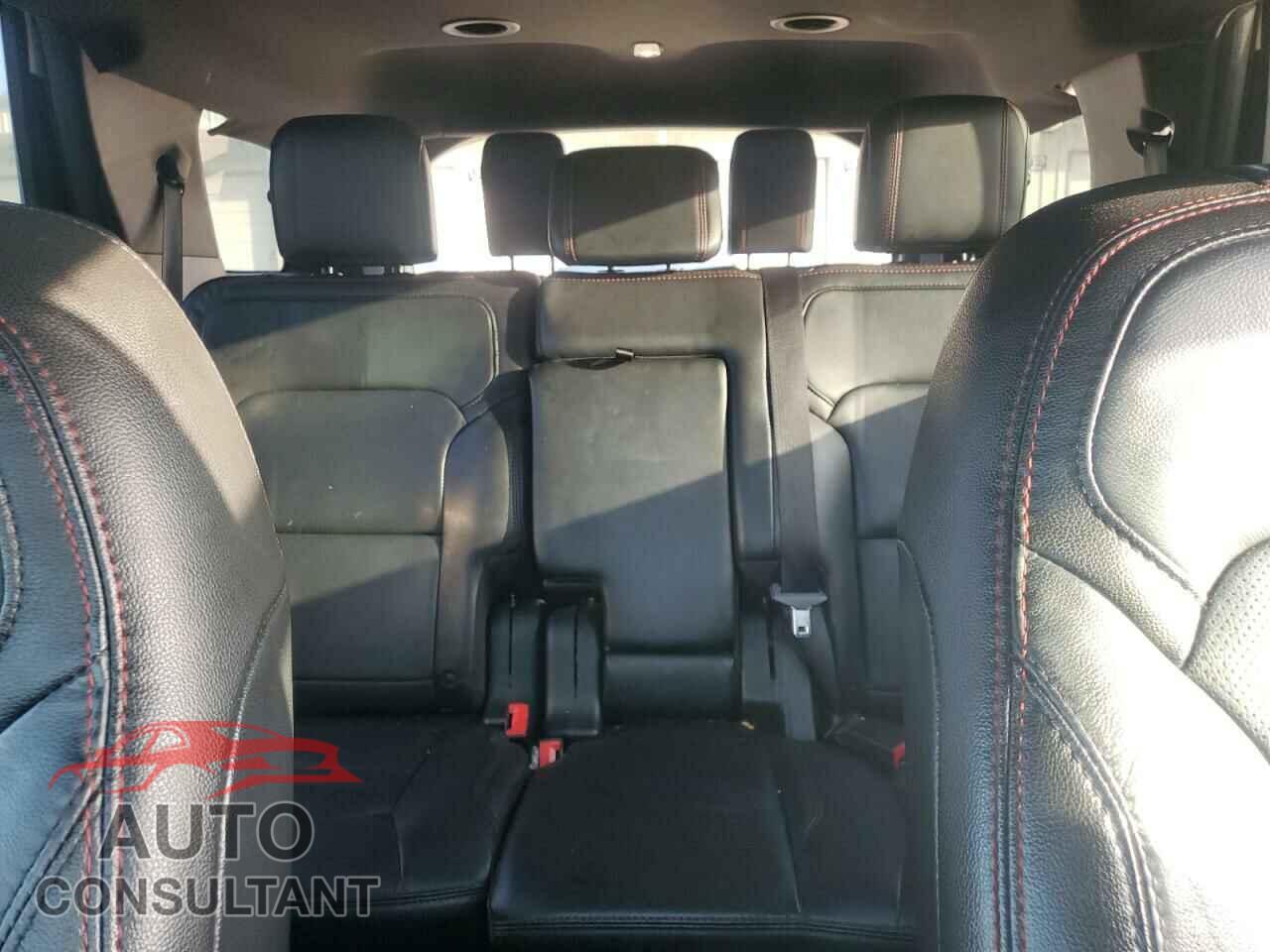 FORD EXPLORER 2018 - 1FM5K8GT4JGB13453