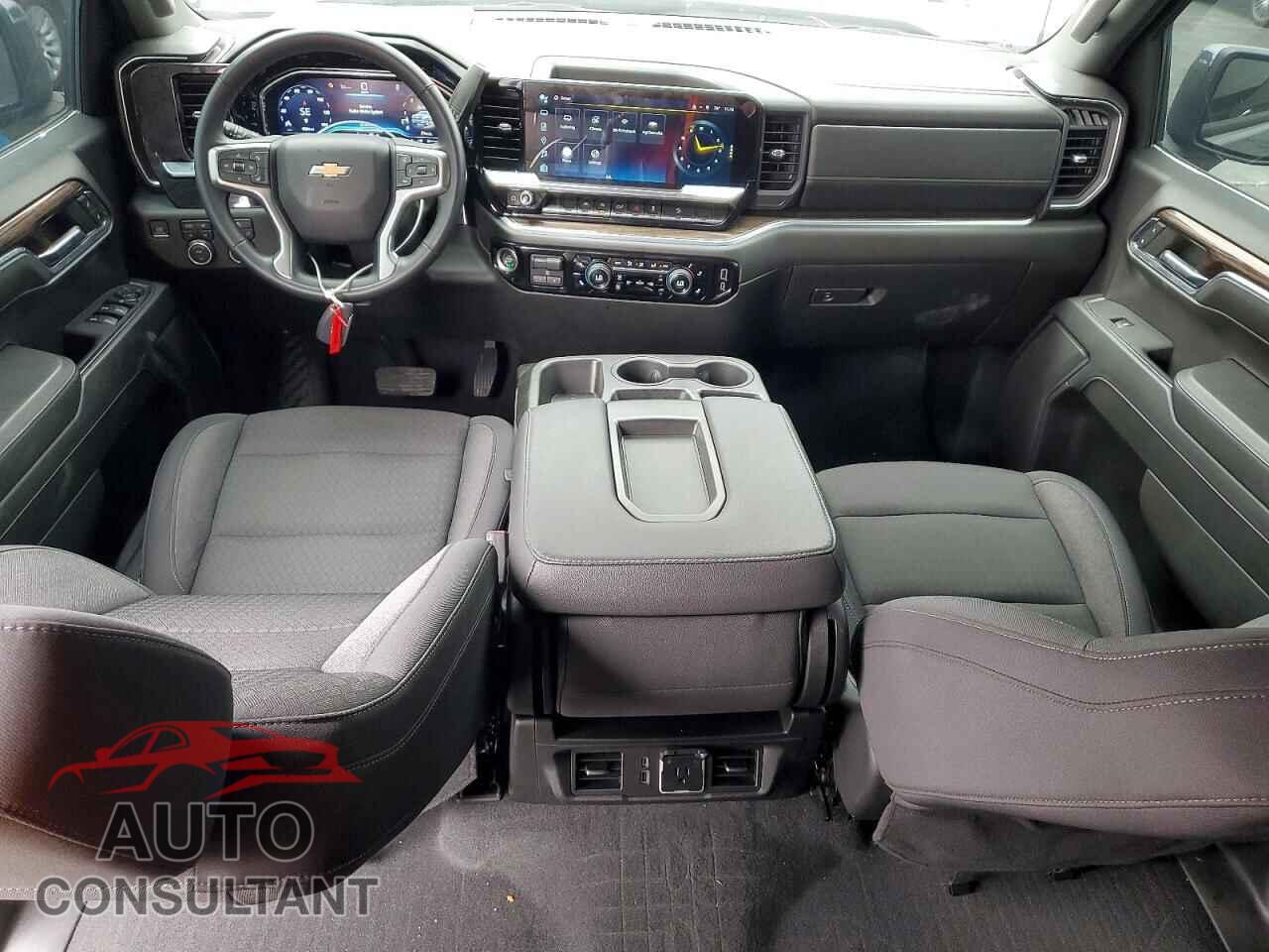 CHEVROLET SILVERADO 2024 - 2GCUDDED9R1132183