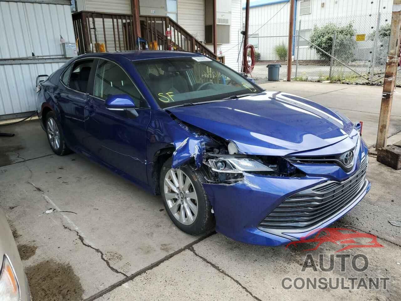 TOYOTA CAMRY 2018 - JTNB11HK1J3040231