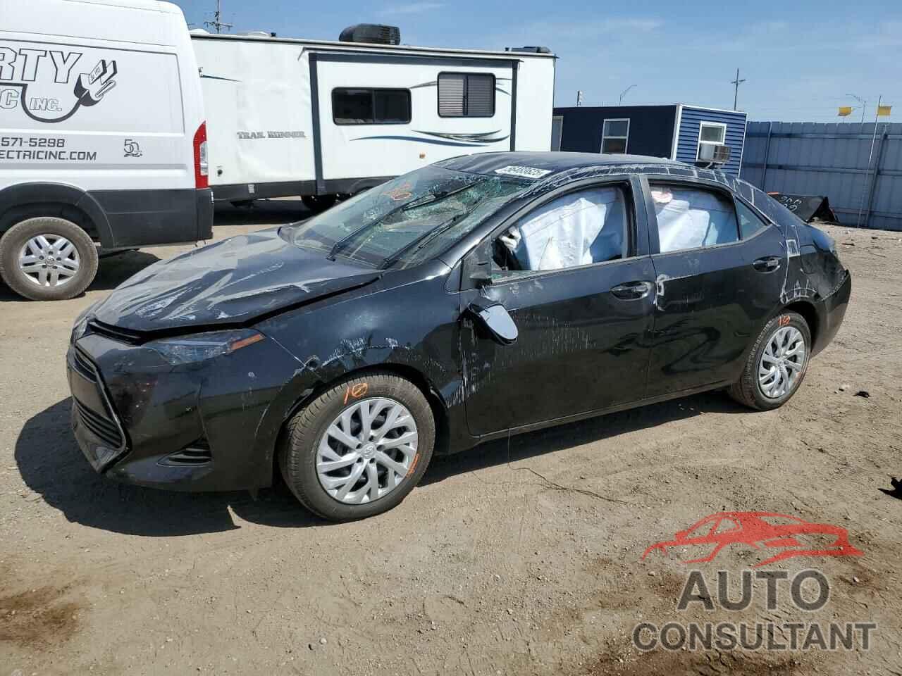 TOYOTA COROLLA 2018 - 5YFBURHE4JP853557