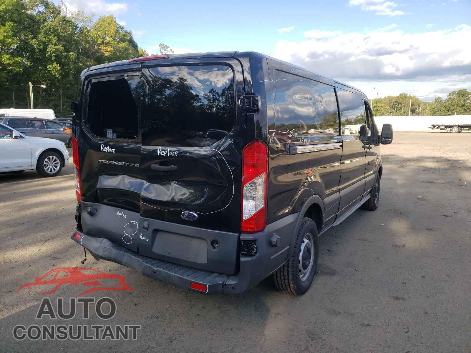 FORD TRANSIT CO 2017 - 1FTYR2YM7HKB22298