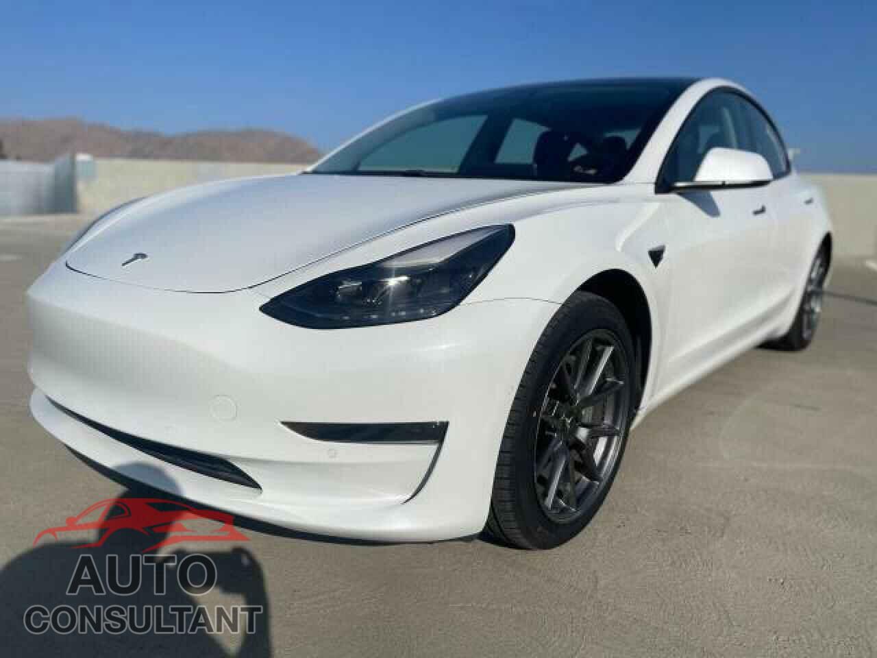 TESLA MODEL 3 2021 - 5YJ3E1EA4MF874364