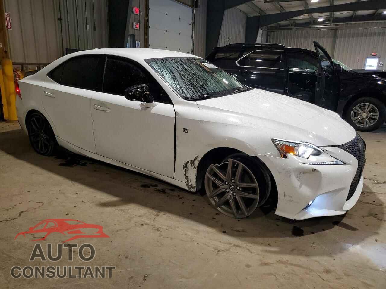 LEXUS IS 2015 - JTHCF1D22F5024940