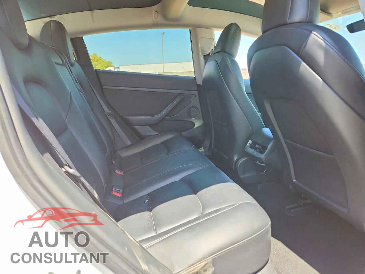 TESLA MODEL 3 2021 - 5YJ3E1EA5MF976286