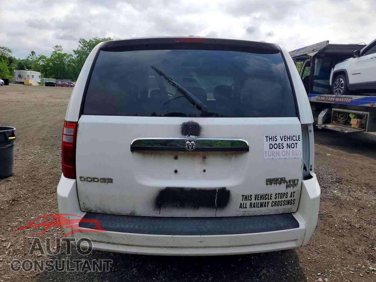 DODGE CARAVAN 2010 - 2D4RN5D11AR459427
