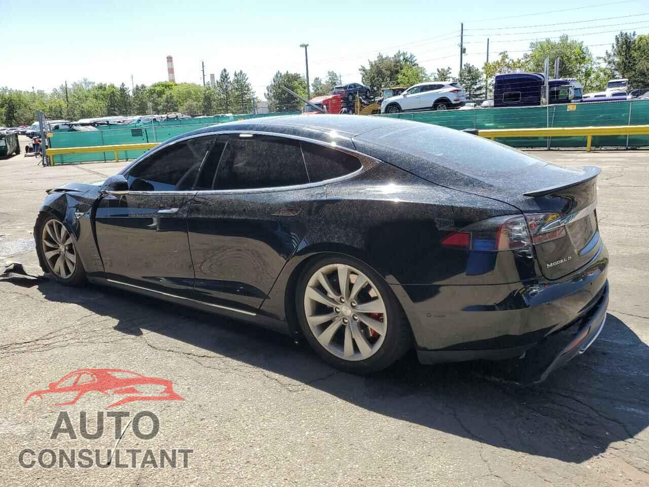 TESLA MODEL S 2014 - 5YJSA1H28EFP63104