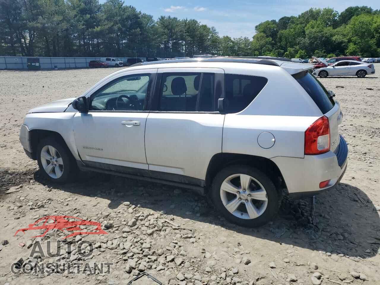 JEEP COMPASS 2011 - 1J4NF1FB1BD227576