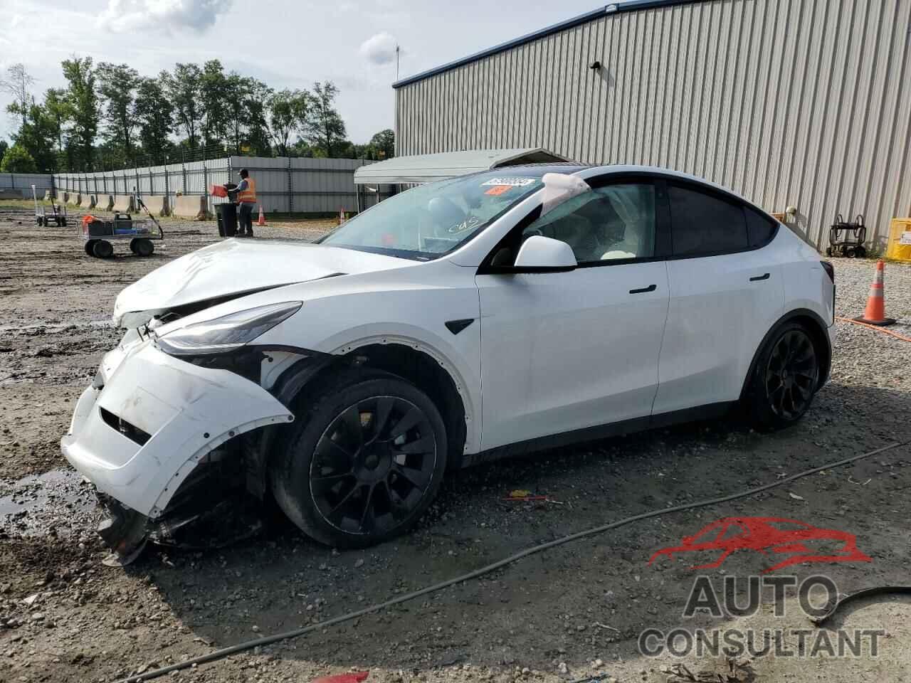 TESLA MODEL Y 2020 - 5YJYGDEE9LF046393