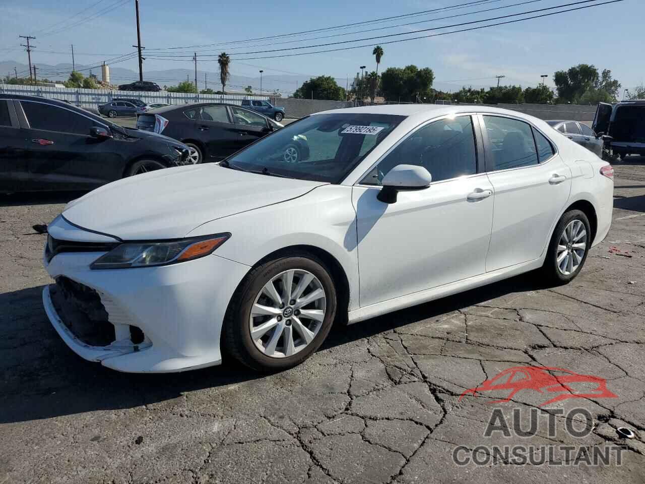 TOYOTA CAMRY 2018 - 4T1B11HK3JU058482