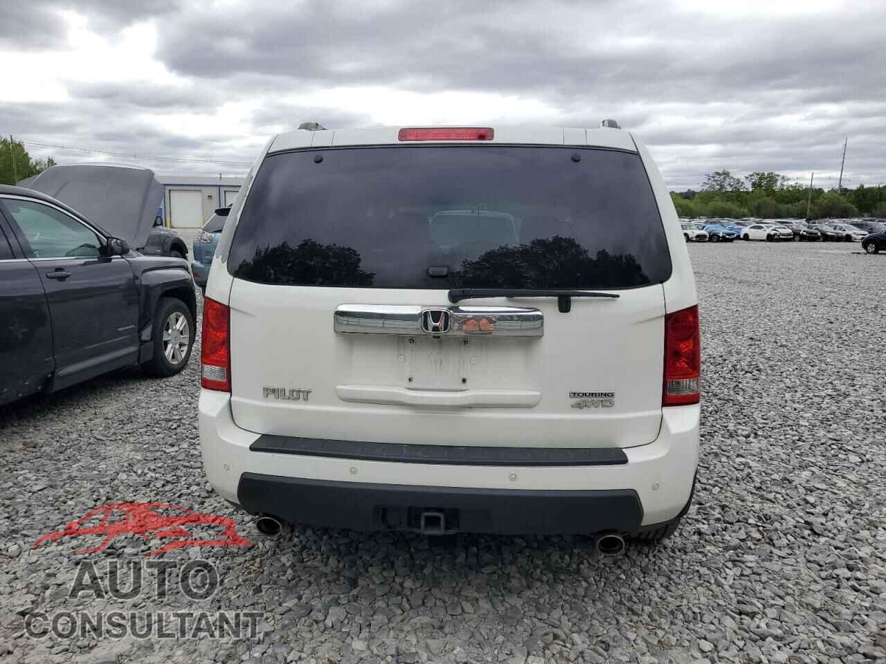 HONDA PILOT 2011 - 5FNYF4H96BB069081