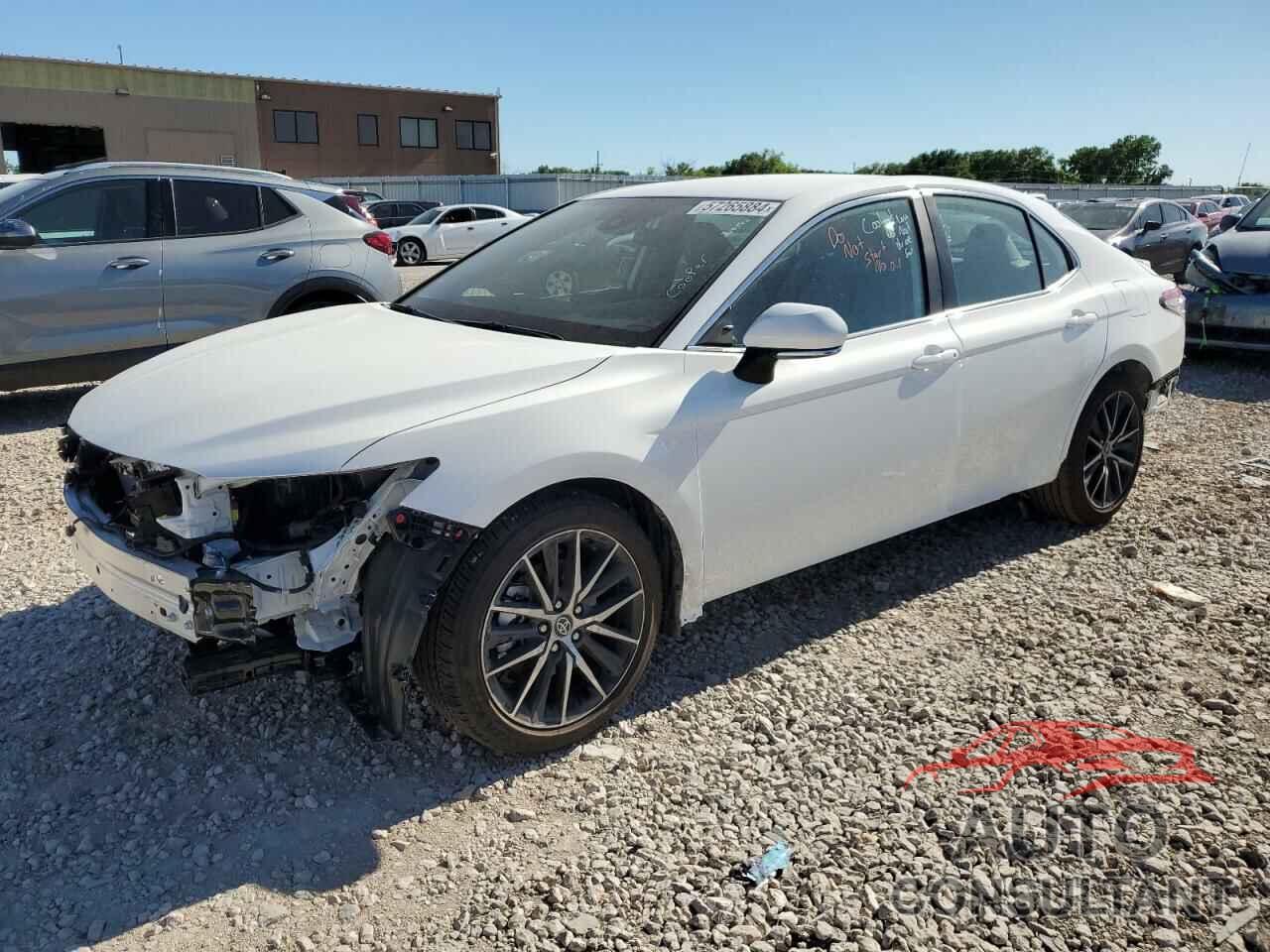 TOYOTA CAMRY 2024 - 4T1G11AK4RU263871