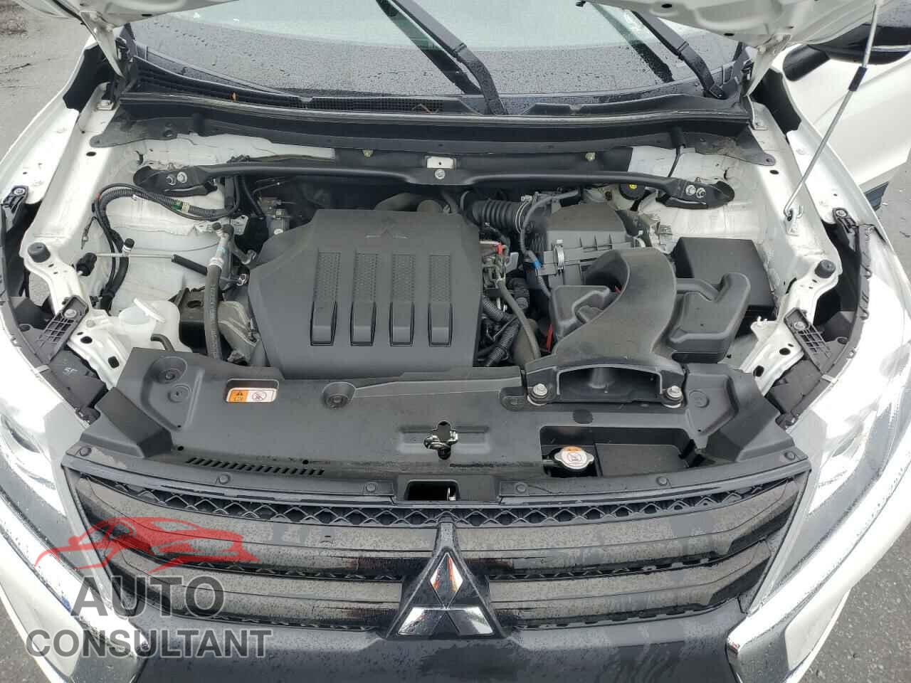 MITSUBISHI ECLIPSE 2018 - JA4AT4AA2JZ045569