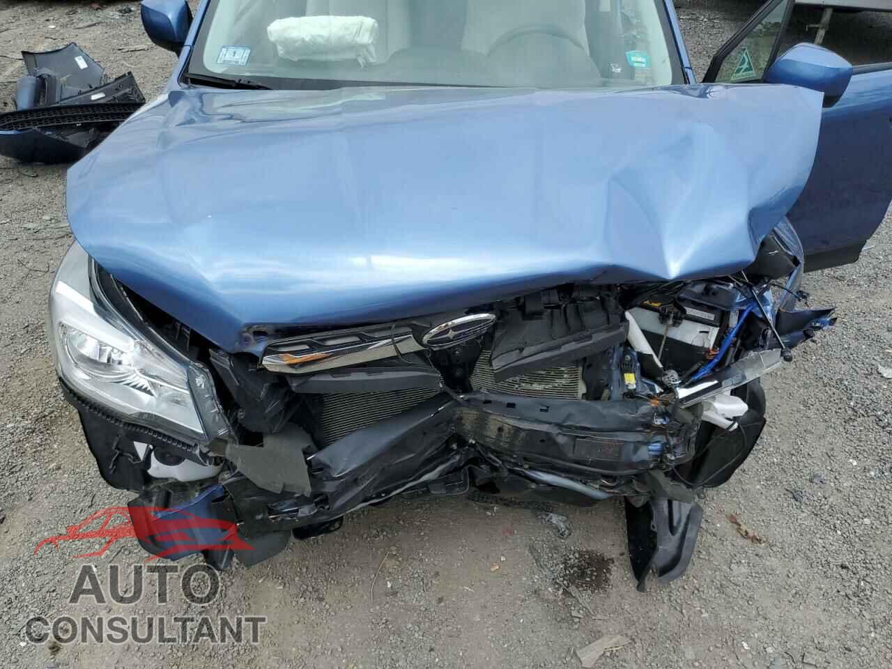 SUBARU FORESTER 2018 - JF2SJAEC0JH500632