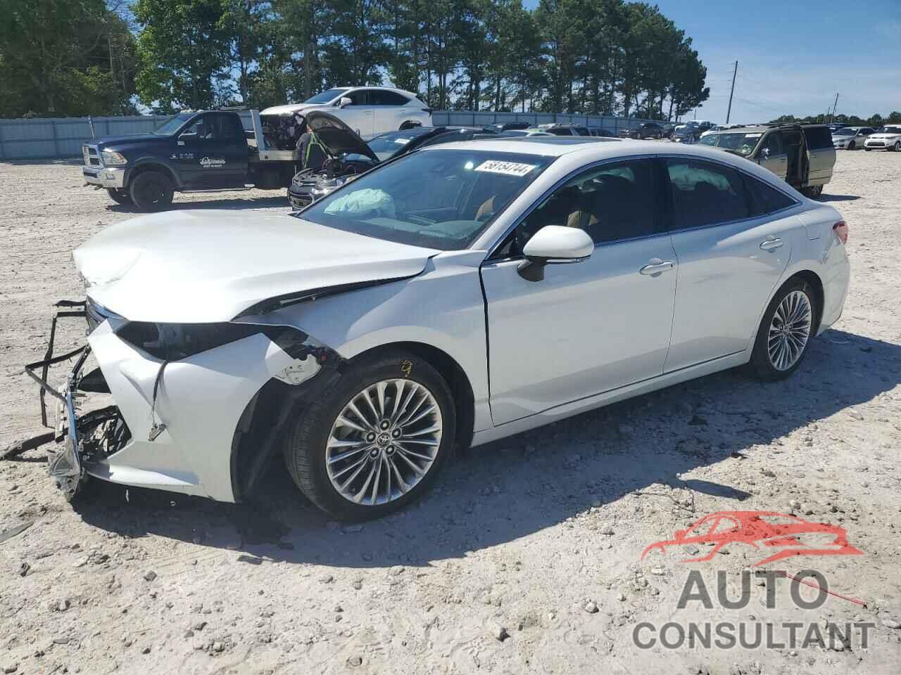 TOYOTA AVALON 2019 - 4T1BZ1FB4KU033751