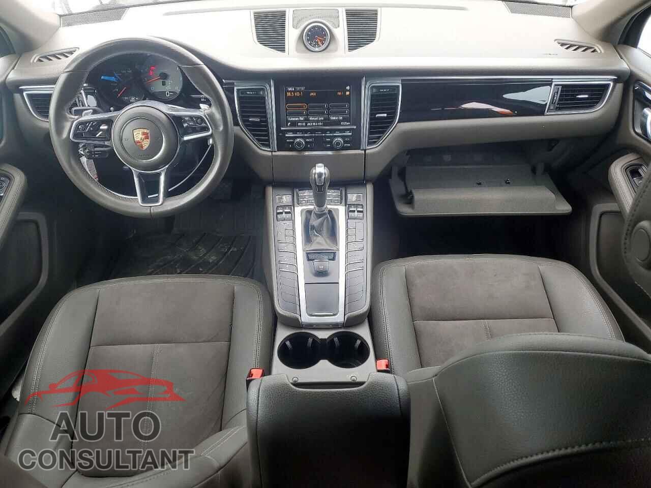 PORSCHE MACAN 2016 - WP1AB2A5XGLB40424